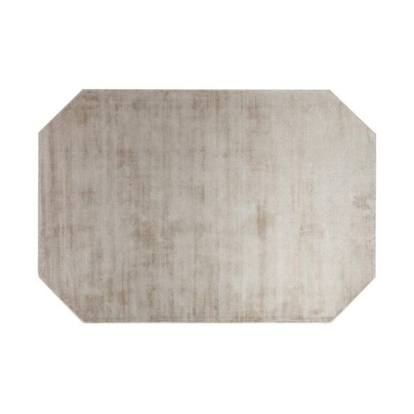 Champagne Distressed Rug (1.6 X 2.3 M) Accessories