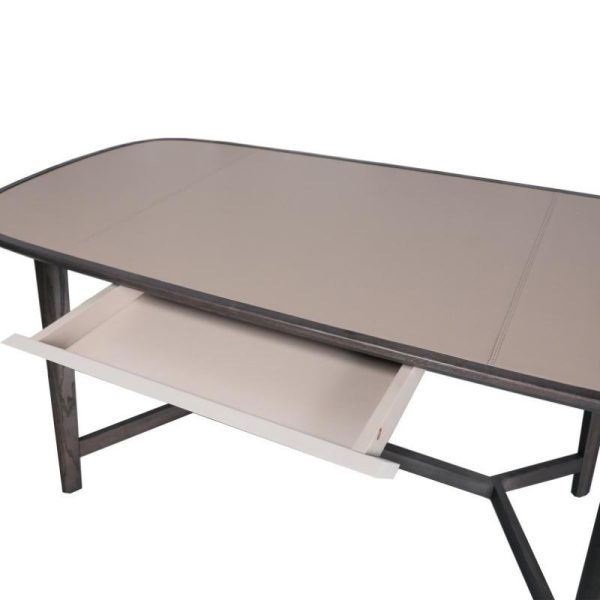 Cly-Cly Desk Desks